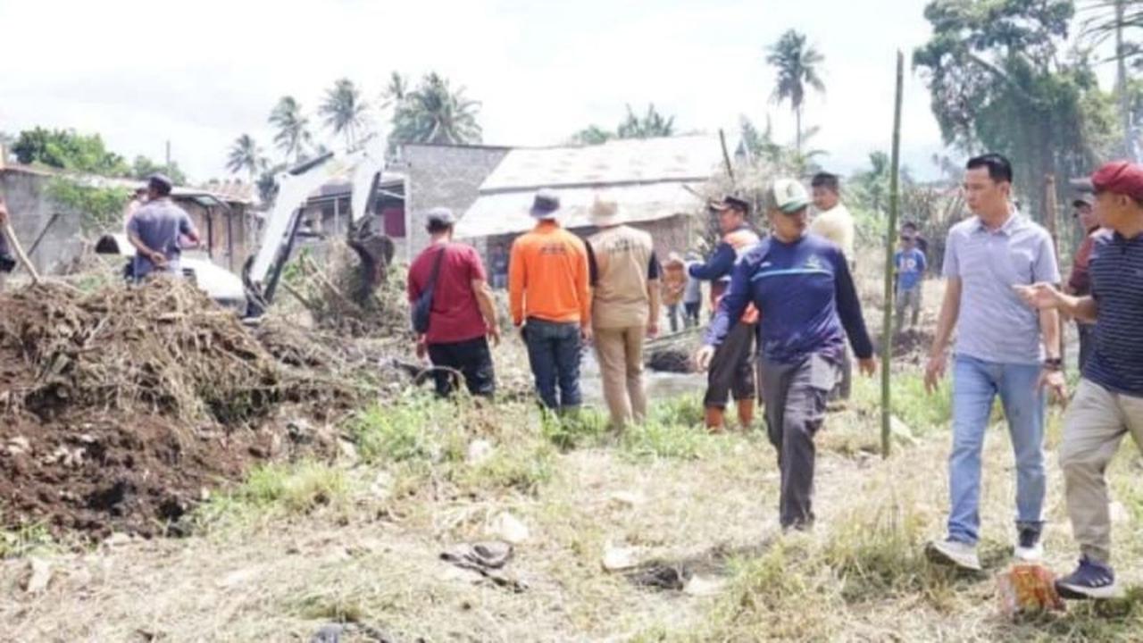 Gotong Royong Rejang Lebong: 3 Hari Pemkab Bersihkan Sungai Air Duku Antisipasi Banjir Tahunan