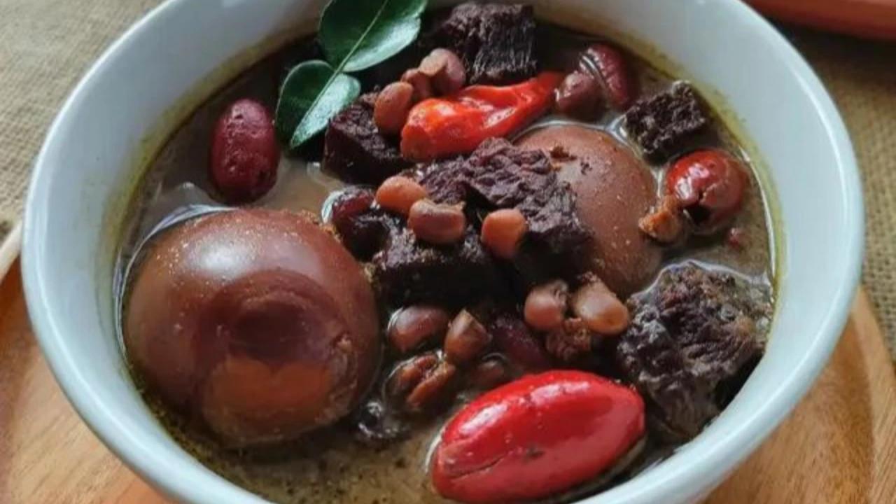 5 Resep Brongkos Otentik ala Warung Jogja, Lengkap dengan Bumbu dan Isian