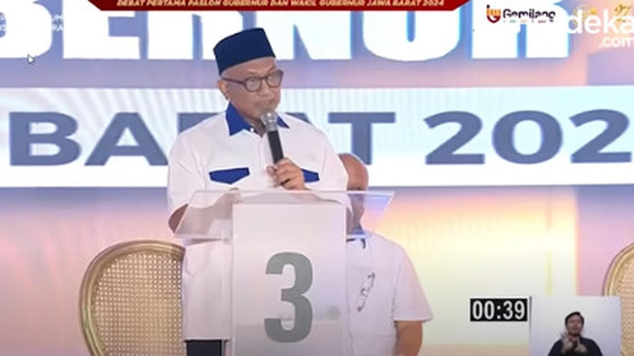 Cawagub Ronald Sampai Berdiri & Demul Mendekat Colek Syaikhu di Debat, Ada Apa?