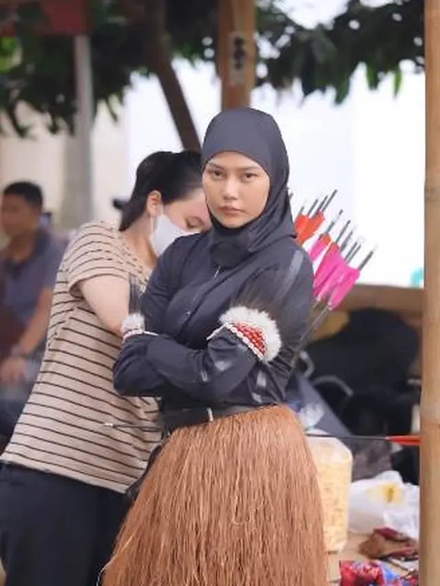 7 Potret Dara Arafah Berkuda Sambil Memanah Ini Banjir Pujian