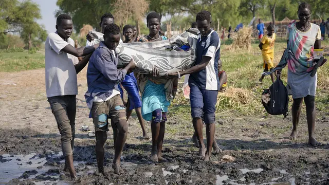 Warga Sudan Selatan yang Melarikan Diri dari Konflik Sudan