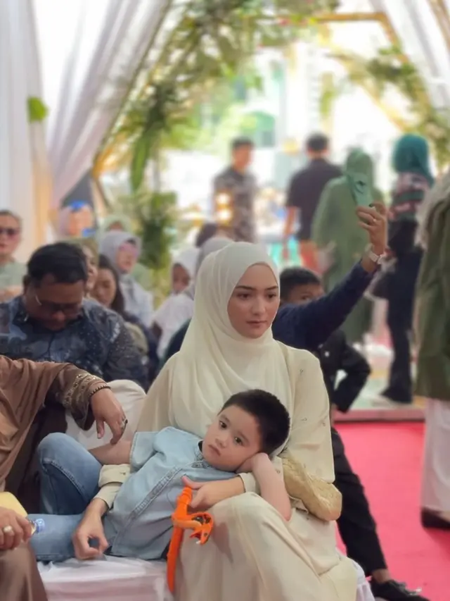 Rezky Aditya Jadi Saksi di Nikah