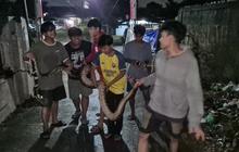 Geger Sanca Jumbo Berkeliaran di Pemukiman Warga Depok, Ini Penampakannya