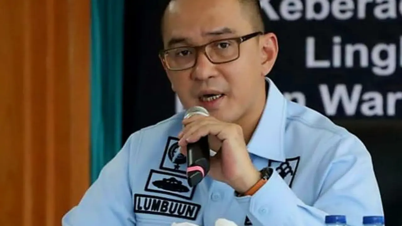 Ronald Lumbuun, Kepala Divisi Pelayanan Hukum dan HAM DKI Jakarta