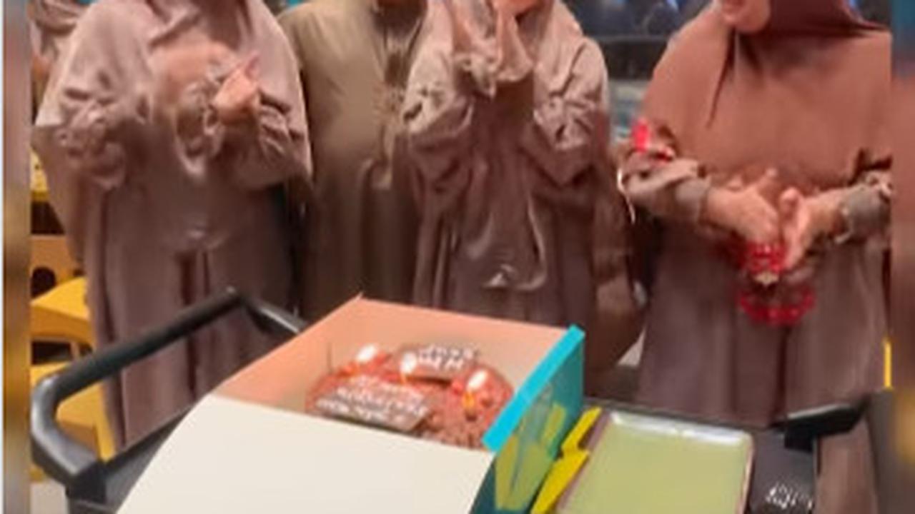 Wakapolri Rayakan Ulang Tahun