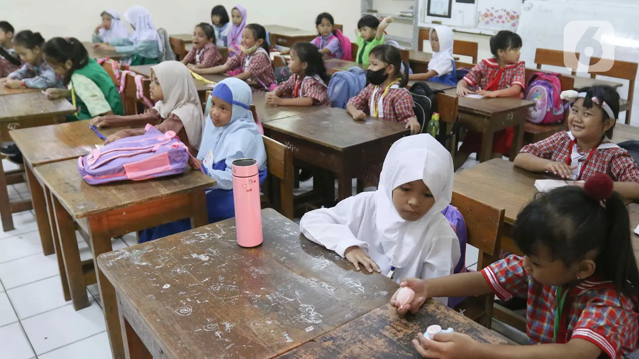 Masa Pengenalan Lingkungan Sekolah di SDN Kenari 07 dan 08 Pagi