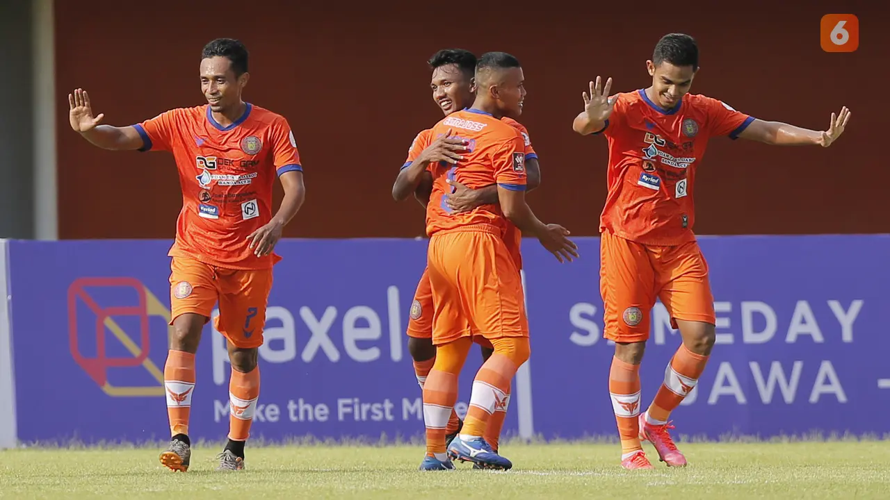 FOTO: Persiraja Banda Aceh Bantai Persita Tangerang 3-1