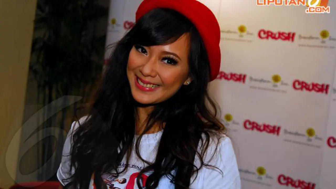 Lagi-Lagi, Yuanita Christiani Rayakan Imlek Tanpa Kekasih