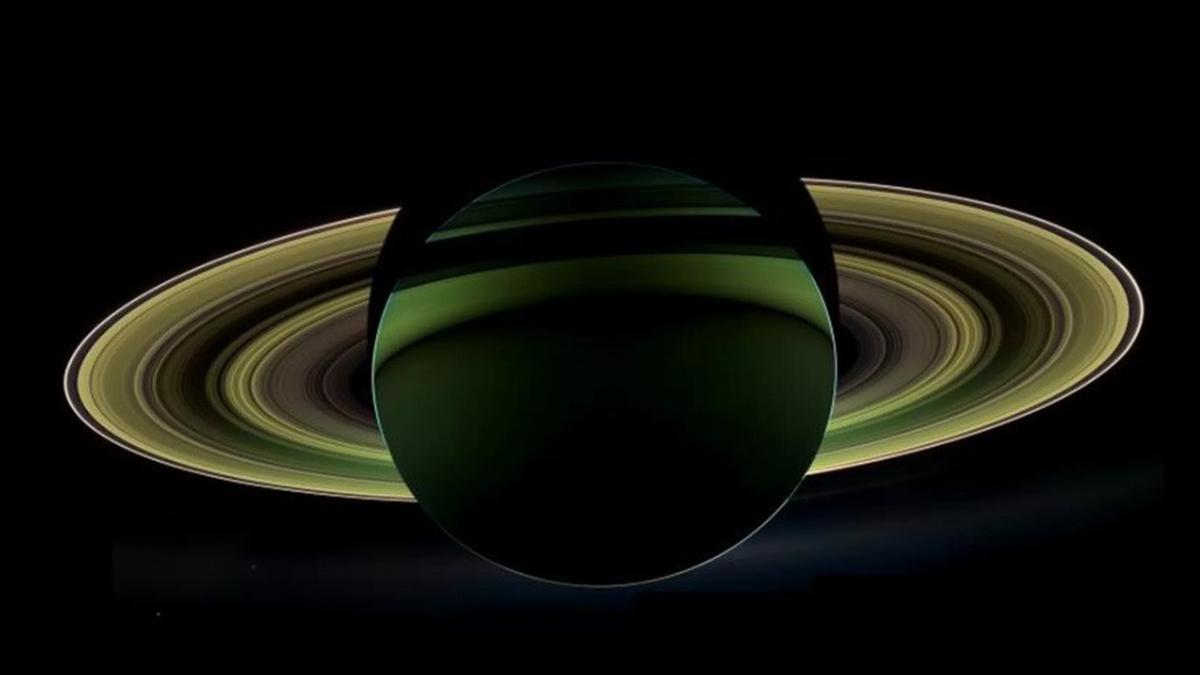12 November 1980: Wahana Antariksa Voyager 1 Tangkap Gambar Planet Saturnus