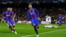 Barcelona gagal lolos untuk pertama kalinya sejak musim 2000/01 menuju fase gugur Liga Champions. Meskipun begitu, Blaugrana tetap tercatat sebagai salah satu tim dengan koleksi gol terbanyak di babak 16 besar Liga Champions, yaitu 75 gol. (AFP/Josep Lago)