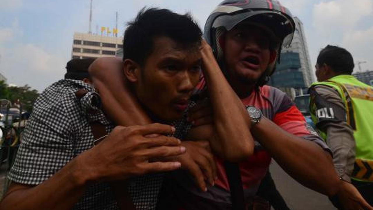 HMI terlibat bentrok dengan polisi di depan Kedubes AS