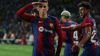 Empat gol Barca kali ini datang dari Fermin Lopez (22') dan hattrick Robert Lewandowski (49', 82', 90+3'). (LLUIS GENE / AFP)