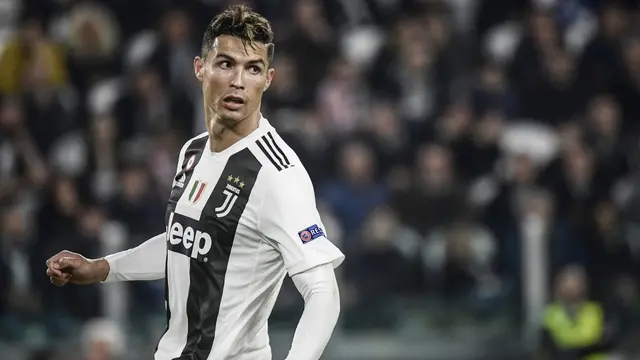 Bintang Sepak Bola yang Berani Terjun ke Bisnis Fashion