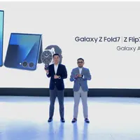 Selain menyajikan The First Galaxy AI Live Creation bersama Arief Muhammad, Prilly Latuconsina, Reza Rahadian, Yura Yunita, Ariel Tatum dan Vidi Aldiano, Samsung juga mengumumkan no na, girl group internasional asal Indonesia yang resmi bergabung dalam Team Galaxy. (Foto: Samsung.doc)