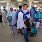 Kloter pertama jemaah haji Indonesia tiba di Bandara Amir Muhammad bin Abdul Aziz (AMMA) Madinah, Jumat 21 Agustus pukul 13.30 WAS. (Liputan6.com/Wawan Isab Rubiyanto)