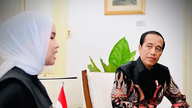 Putri Ariani dan Presiden Jokowi. (Foto: Dok. Instagram @arianinismaputri)