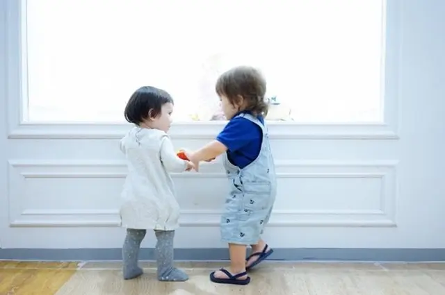 6 Potret lawas Gempi dan El Barack, saudara sepersusuan yang menggemaskan