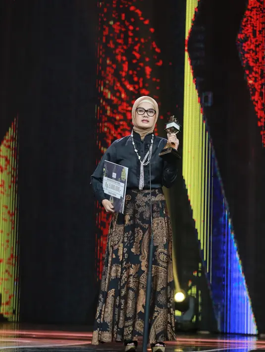 Poster Film Terbaik - Suzzanna