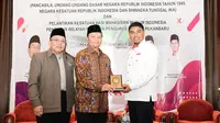 Wakil Ketua MPR RI Hidayat Nur Wahid (HNW) saat menjadi narasumber Sosialisasi Empat Pilar MPR RI kerja sama MPR dengan Kesatuan Aksi Mahasiswa Muslim Indonesia (KAMMI) Pekanbaru, Provinsi Riau.