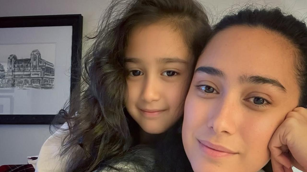7 Potret Alexandra Gottardo Bareng Anak Perempuannya, Keduanya Punya Paras Mirip