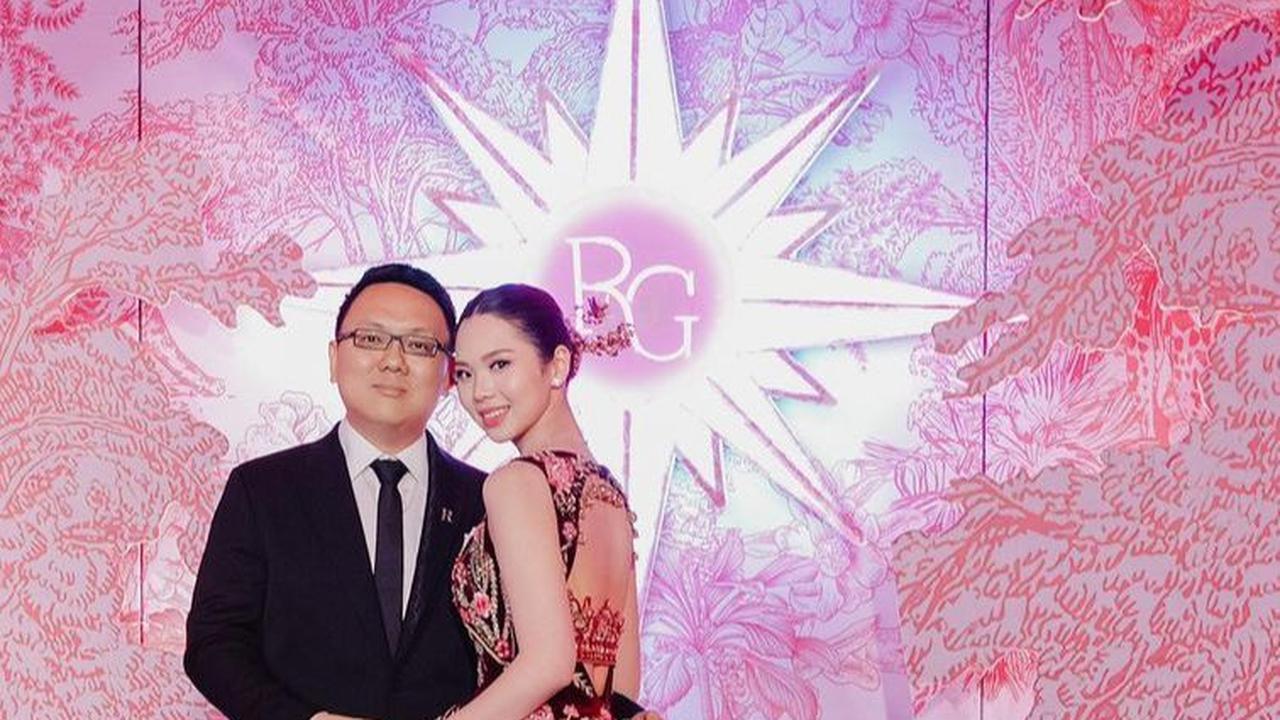 Potret Gwen Ashley & Ryan Putra Bos Air Asia Indonesia Liburan di Malang Usai Gelar Royal Wedding, 'Sangat Merakyat ya Ci