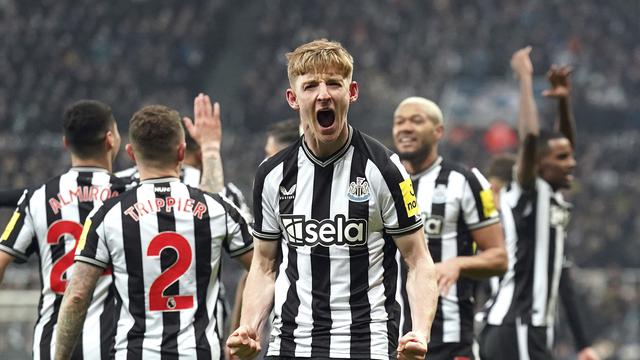 Newcastle United vs MU