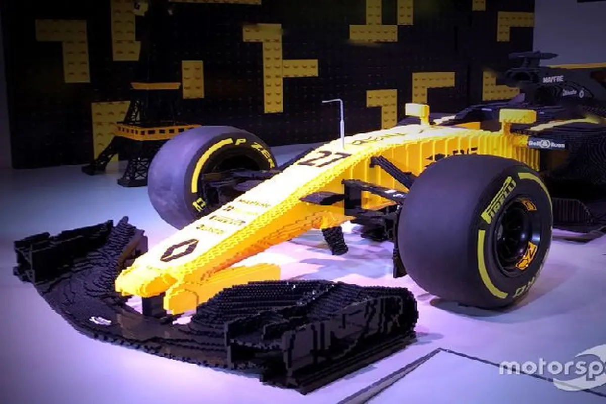 Mobil balap F1 dari lego (Foto:Motorsport.com)