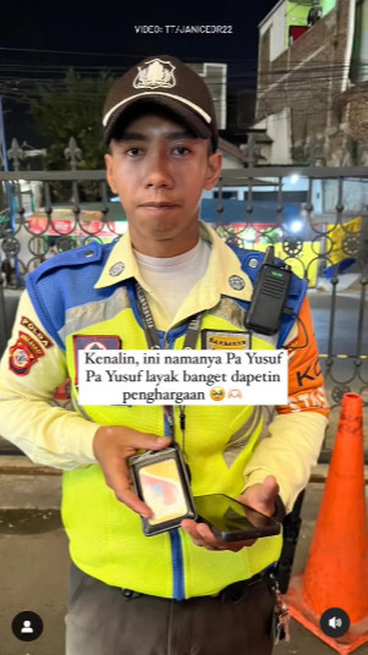 Cerita Pasutri Buru-buru Titip Mobil Sekaligus Kunci & STNK ke Satpam Karena Hampir Telat Naik Whossh