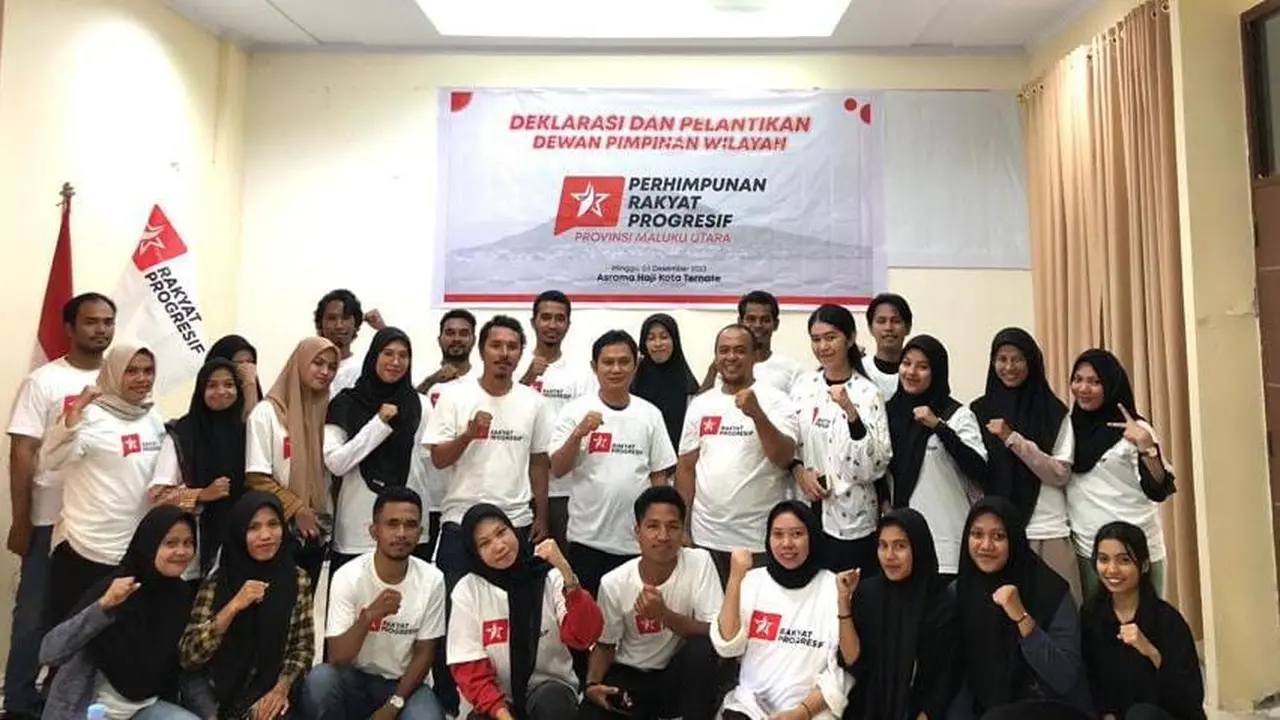 Deklarasi pengurus DPW PRD Maluku Utara di Ternate. (Istiemwa)
