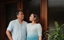 5 Potret Ruang TV Rumah Arie Kriting dan Indah Permatasari, Konsep Modern Terintegrasi dengan Dapur