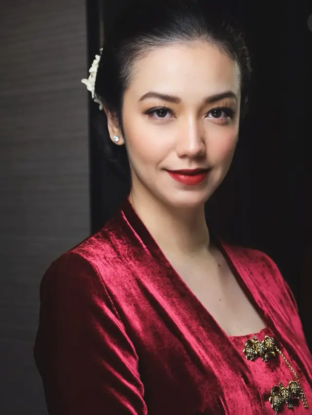 Velove Vexia saat Hadir di Upacara Kemerdekaan RI ke-80. [@ryanogilvy]