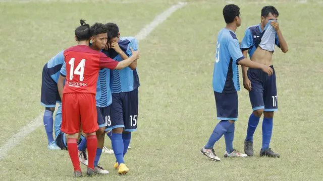 Unitomo Surabaya
