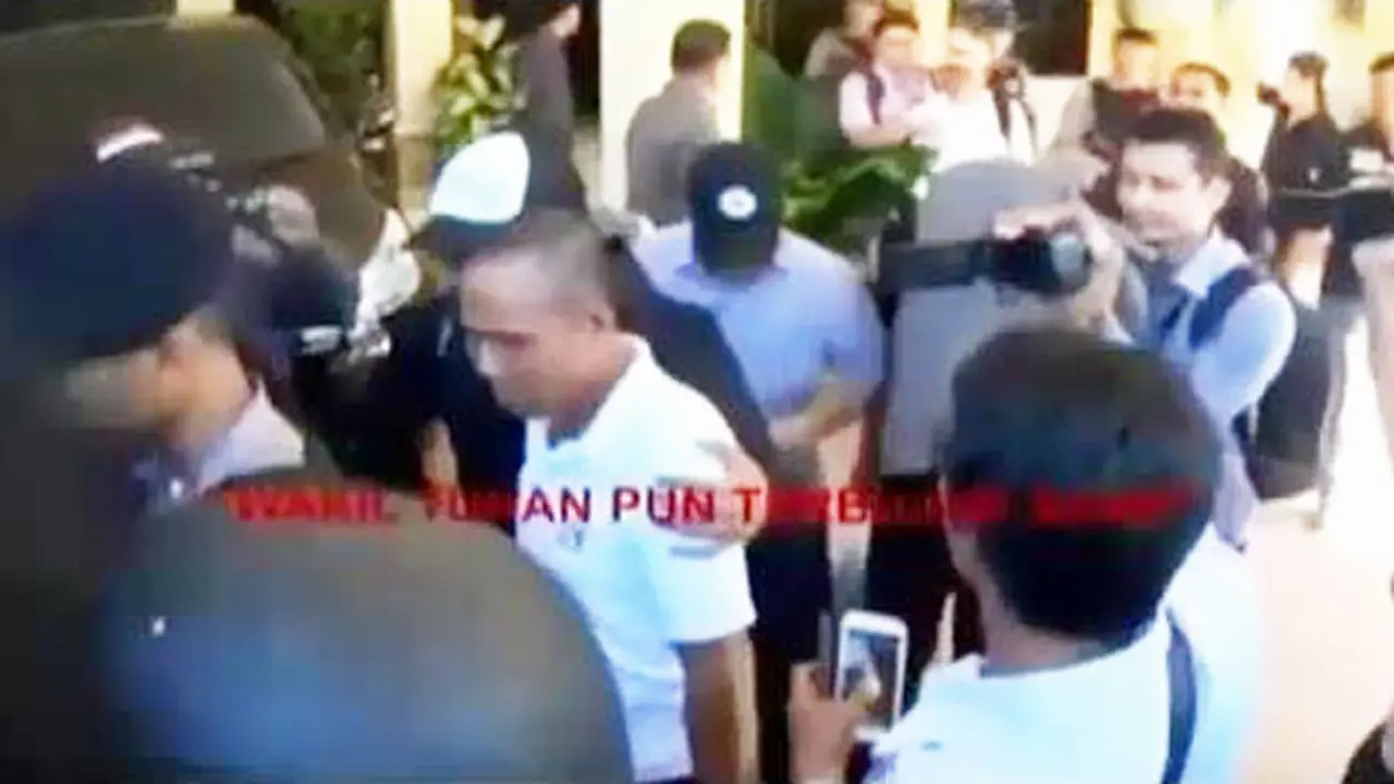 Kopi Pagi: Wakil Tuhan pun Terbujuk Suap