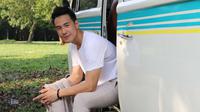 Daniel Mananta saat mengikuti pembuatan video klip untuk single kedua Regina, Jakarta, Kamis (14/7). (Liputan6.com/Herman Zakharia)
