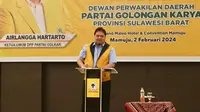 Ketua Umum DPP Partai Golkar Airlangga Hartarto saat menghadiri Peningkatan Kapasitas Saksi dan Konsolidasi Pemenangan Pemilu 2024, di Mamuju, Sulawesi Barat, Jumat (2/2/2024). (Foto: Istimewa).