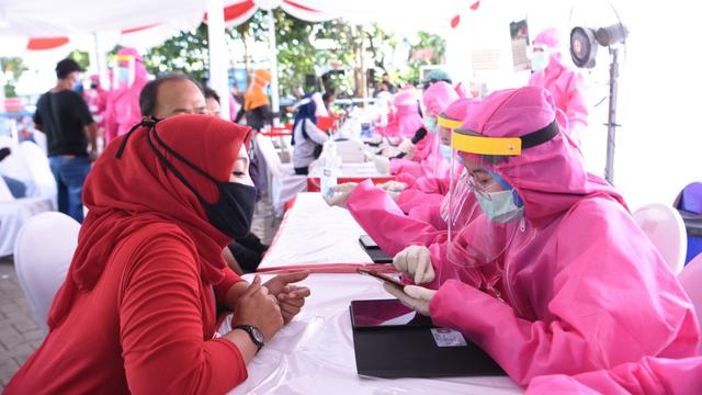 Bin Gelar Rapid Test Di Zona Merah Sidoarjo 175 Reaktif Covid 19 News Liputan6 Com