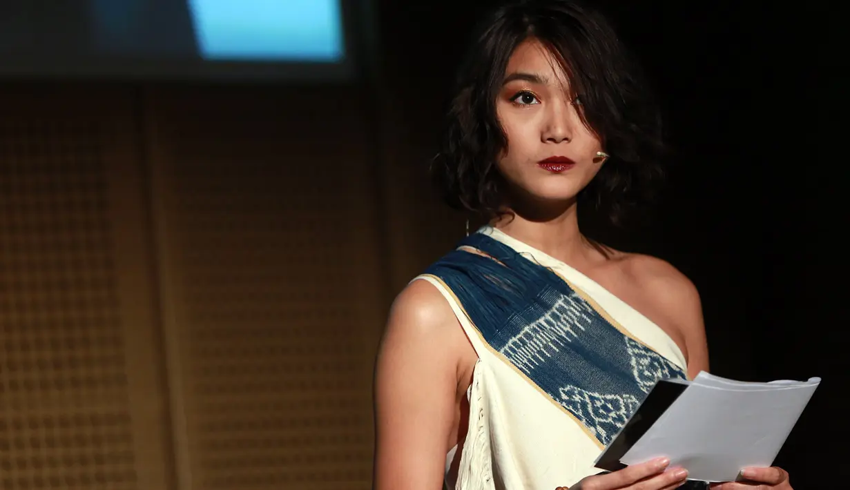 Pendatang Baru Wanita Terpilih dalam dalam Festival Film Jakarta 2006 ini  sangat berharap dengan acara itu, bisa lebih menyadarkan masyarakat lebih menghargai film nasional. (Deki Prayoga/Bintang.com)