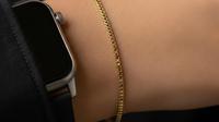 Model Gelang Emas Tipis Rantai Kecil. Foto: Gemini