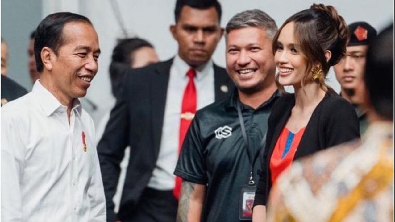 Potret Gading Marten bersama Presiden Jokowi menuai banyak apresiasi.