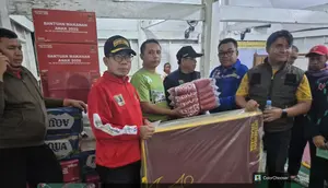 Kemensos Salurkan Bantuan Korban Banjir Bandang di Kota Padang