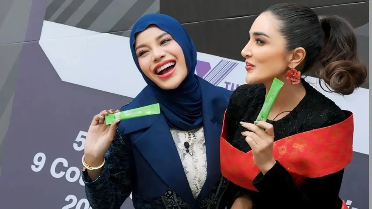 Ashanty dan Aurel Hermansyah di X The League. [@ashanty_ash]
