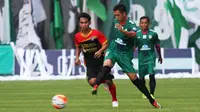 PSS unggul telak 5-1 atas tamunya, Kalteng Putra, pada lanjutan babak 16 besar ISC B 2016 di Stadion Maguwoharjo, Sleman, Minggu (6/11/2016). (Bola.com/Romi Syahputra)