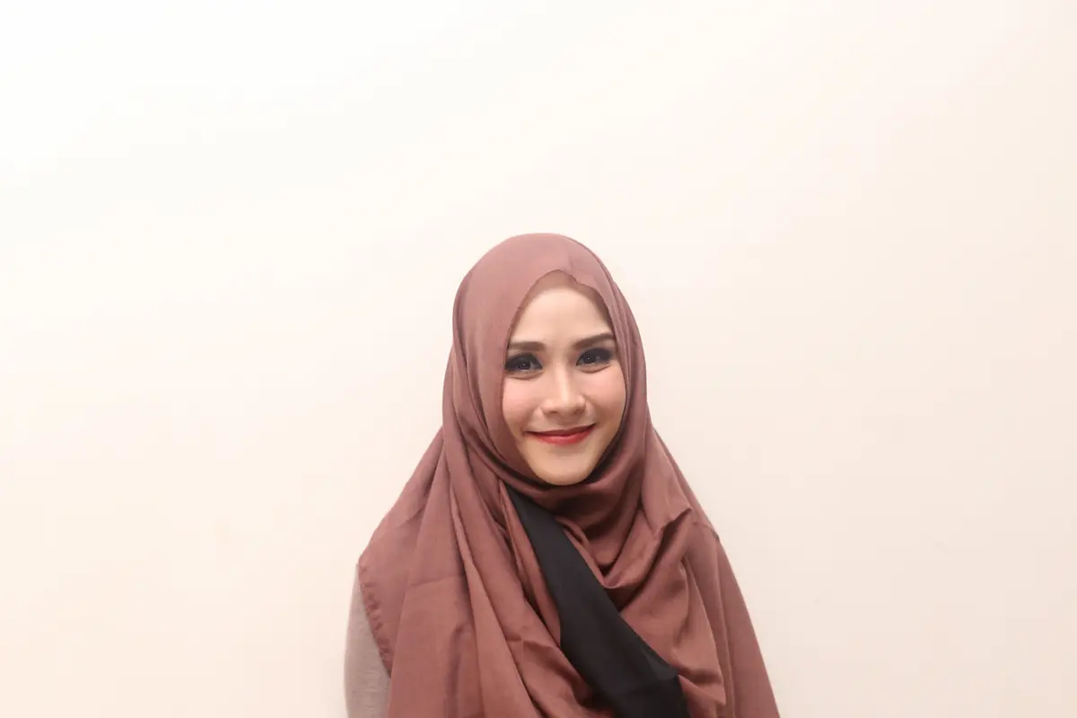 [Bintang] Zaskia Adya Mecca