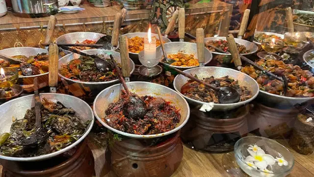 7 Restoran Rekomendasi Terdekat di Semarang, Enak dan Nyaman