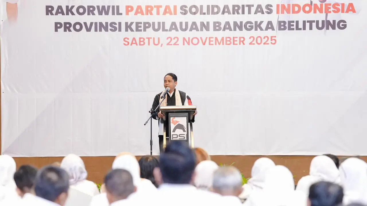 Sekjen Partai Solidaritas Indonesia (PSI) Raja Juli Antoni dalam Rakorwil PSI Provinsi Kepulauan Bangka Belitung, Sabtu (22/11/2025) (Istimewa)