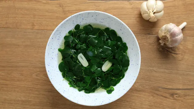 resep sayur bening kelor