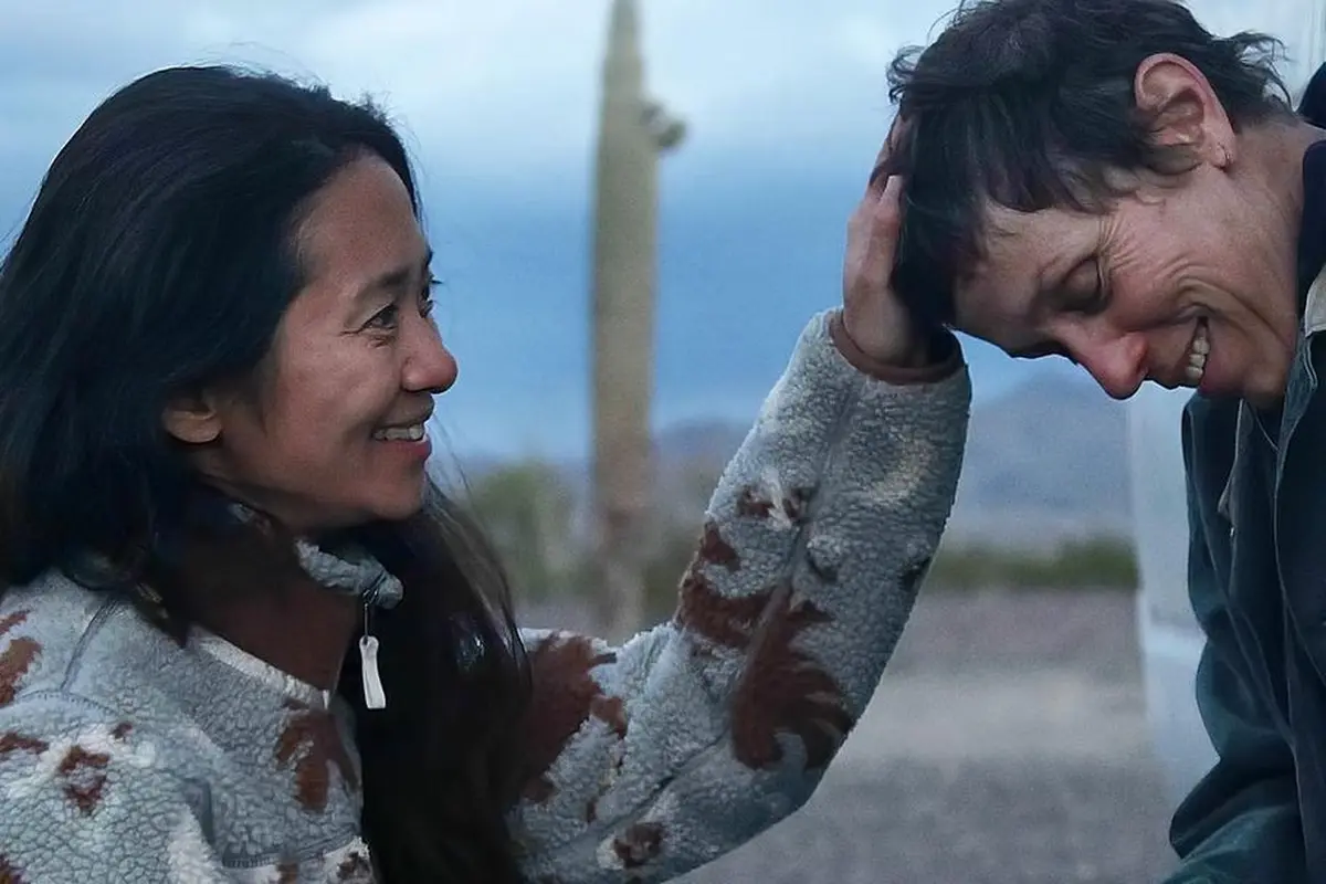 Chloe Zhao, sutradara Nomadland. (Foto: Instagram terverifikasi @nomadlandfilm)