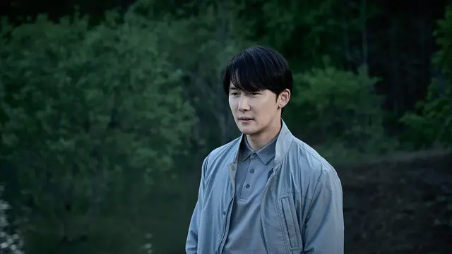 Kim Jun Han dalam film Salmokji: Whispering Water. (Showbox via Soompi)