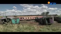 Sebuah kereta penumpang bertabrakan dengan sebuah truk di Free State, Afrika Selatan, Kamis, 4 Januari 2018.