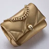 Melalui Koleksi Shades of Wonder, Bvlgari mengajak para pecinta fashion ke dalam dunia yang penuh nuansa dan kreativitas. (Dok/Bvlgari)